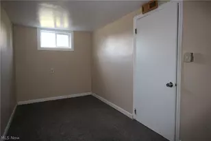 5757 Pearl Rd, Parma, OH 44129 - Photo 22