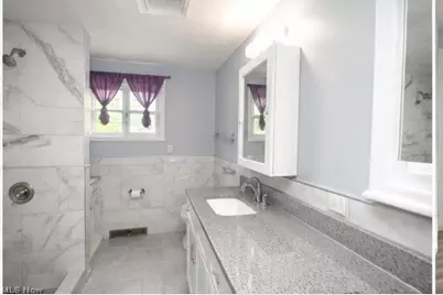 4780 Echovalley Street NW, North Canton, OH 44720 - Photo 10