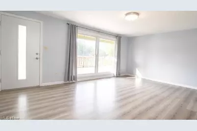 4780 Echovalley Street NW, North Canton, OH 44720 - Photo 2