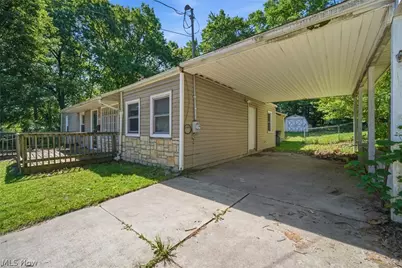 2670 Robindale Avenue, Akron, OH 44312 - Photo 8