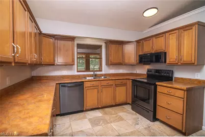 120 Windermere Drive, St Clairsville, OH 43950 - Photo 6