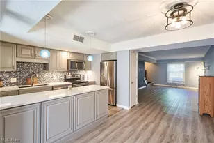 51 Nottoway Ct, Akron, OH 44313 - Photo 10