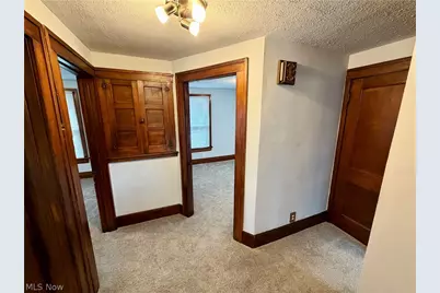 458 Crestwood Avenue, Akron, OH 44302 - Photo 22