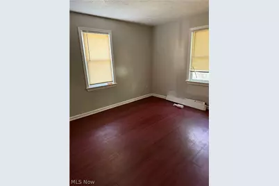 610 Elbon Avenue, Akron, OH 44306 - Photo 4