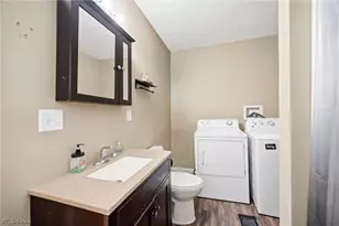 388 Prospect St, Wellington, OH 44090 - Photo 16