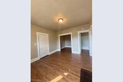 1066 E 62nd Street #5, Loveland, OH 44103 - Photo 4