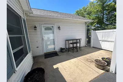 5916 Callaway Circle, Youngstown, OH 44515 - Photo 2