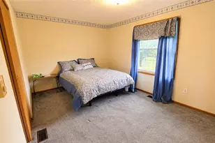 401 Josephine St, Toronto, OH 43964 - Photo 10