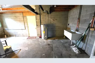 401 Josephine Street, Toronto, OH 43964 - Photo 16