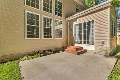 199 Highland Avenue, Avon Lake, OH 44012 - Photo 6