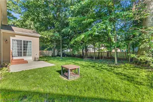 199 Highland Ave, Avon Lake, OH 44012 - Photo 4