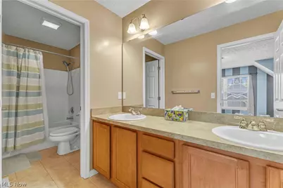 199 Highland Avenue, Avon Lake, OH 44012 - Photo 34