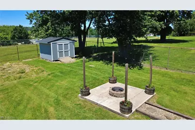 1049 S Luck Avenue, Zanesville, OH 43701 - Photo 10