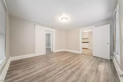 2036 Lark Street, Oakwood, OH 44107 - Photo 16