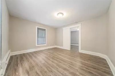 2036 Lark Street, Oakwood, OH 44107 - Photo 18