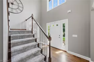 255 Pamilla Cir, Avon Lake, OH 44012 - Photo 4