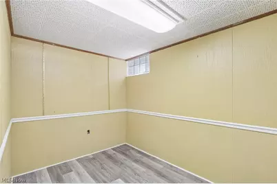 214 Kenwick Drive, Akron, OH 44313 - Photo 30
