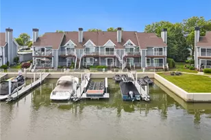 179 Marina Point Dr, Sandusky, OH 44870 - Photo 2