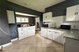1105 Lakeview Rd, Loveland, OH 44108 - Photo 4