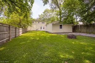 2324 Suncrest Dr, Cuyahoga Falls, OH 44221 - Photo 32