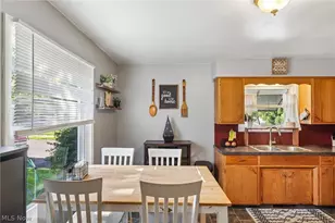 225 24th St NW, Barberton, OH 44203 - Photo 10