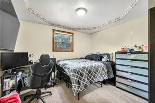 1202 Lawrence Rd NE, Canton, OH 44705 - Photo 6