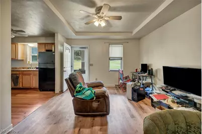 1206 Lawrence Road NE, Canton, OH 44705 - Photo 4