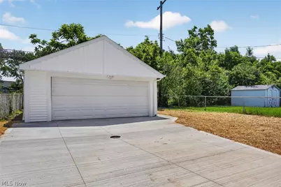 11709 Guardian Boulevard, Loveland, OH 44135 - Photo 22