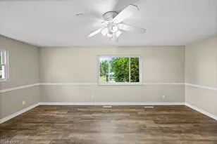 11 Roberts Dr, Belpre, OH 45714 - Photo 6