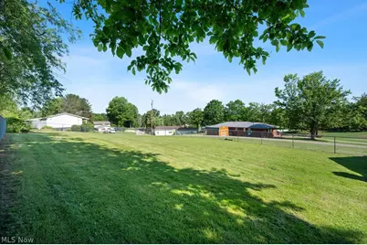 11 Roberts Drive, Belpre, OH 45714 - Photo 38