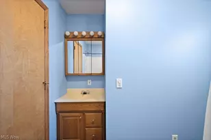 11 Roberts Dr, Belpre, OH 45714 - Photo 24