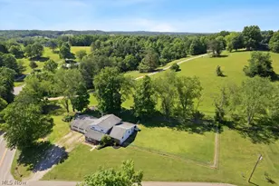 11 Roberts Dr, Belpre, OH 45714 - Photo 34