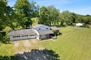 11 Roberts Dr, Belpre, OH 45714 - Photo 32