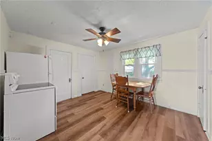 6502 Renwood Dr, Parma, OH 44129 - Photo 14