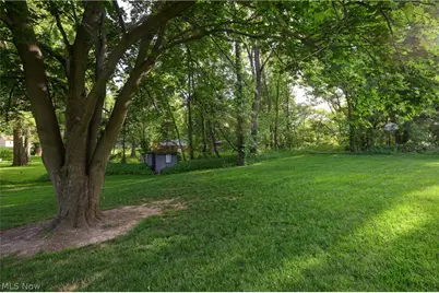 7660 Akron Avenue NW, Canal Fulton, OH 44614 - Photo 12