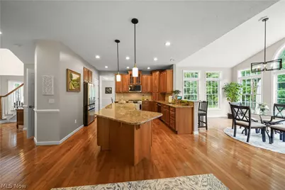2796 Max Court, Twinsburg, OH 44087 - Photo 4