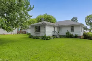 2360 Burton Ave, Alliance, OH 44601 - Photo 2
