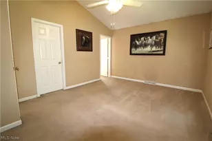 13 Hedgerows, New Middletown, OH 44442 - Photo 18