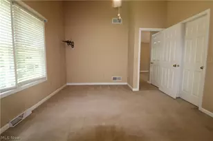 13 Hedgerows, New Middletown, OH 44442 - Photo 22