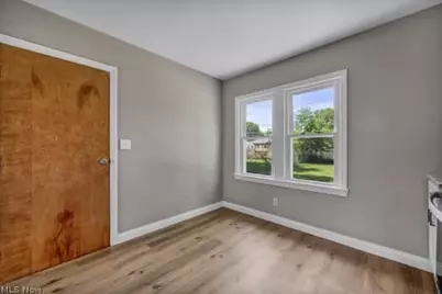 660 Rokeby Road, Eastlake, OH 44095 - Photo 18
