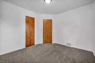660 Rokeby Rd, Eastlake, OH 44095 - Photo 22