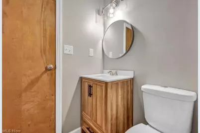 660 Rokeby Road, Eastlake, OH 44095 - Photo 12