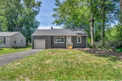 660 Rokeby Road, Eastlake, OH 44095 - Photo 32