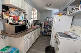 2567 E 38th St, Lorain, OH 44055 - Photo 6