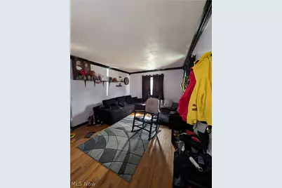 2567 E 38th Street, Lorain, OH 44055 - Photo 4