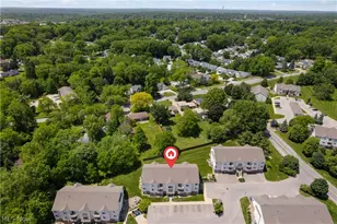 1456 Buckingham Gate A Blvd, Cuyahoga Falls, OH 44221 - Photo 2