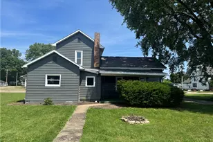 218 Main St W, Beach City, OH 44608 - Photo 10