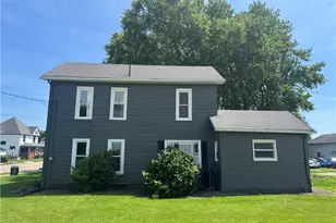 218 Main St W, Beach City, OH 44608 - Photo 6