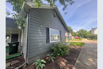 218 Main Street W, Beach City, OH 44608 - Photo 16