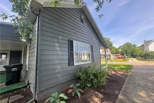 218 Main St W, Beach City, OH 44608 - Photo 16